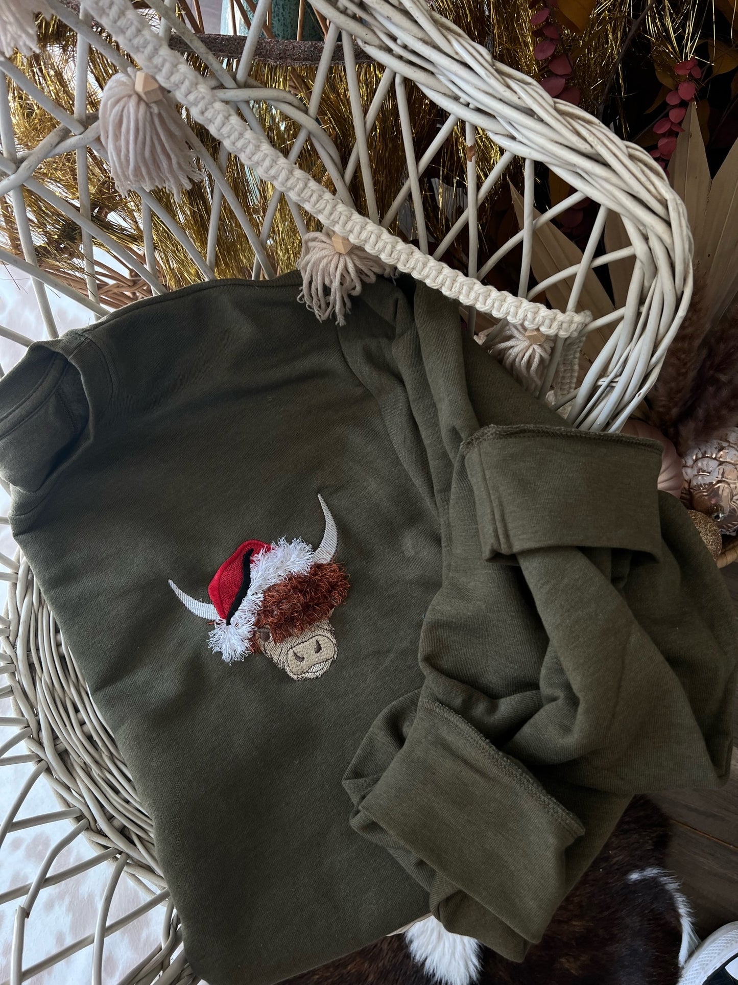 Santa Fringy Highland Cow | Handmade