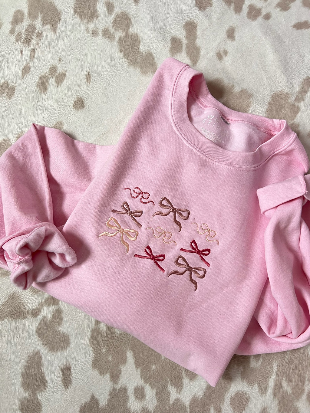 Bows On Repeat | Handmade | Pink