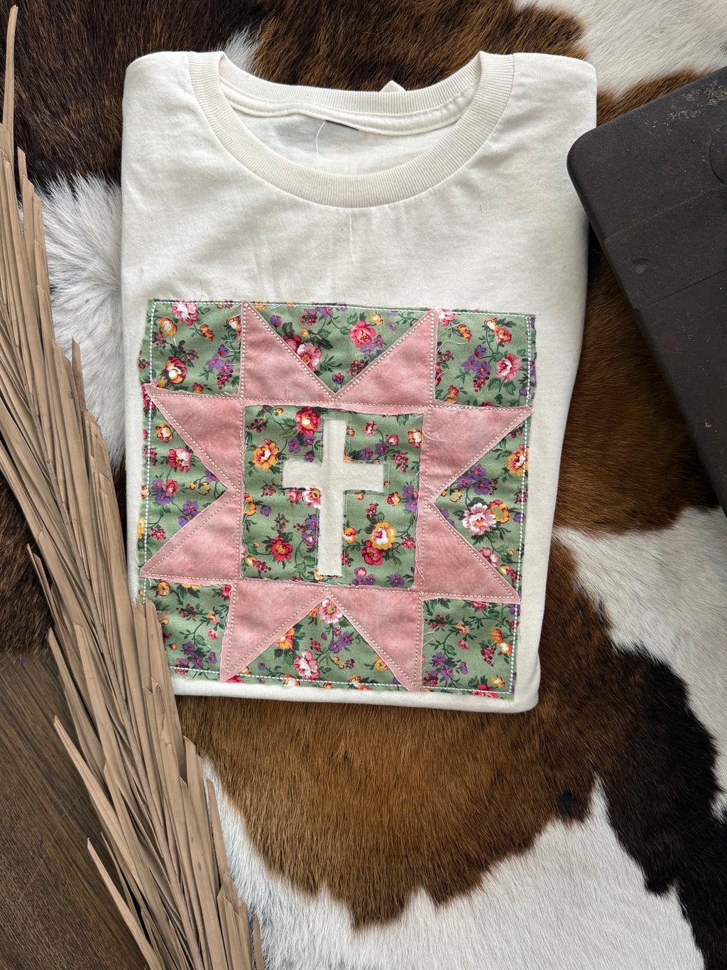 Quilt Square Cross Sage Floral