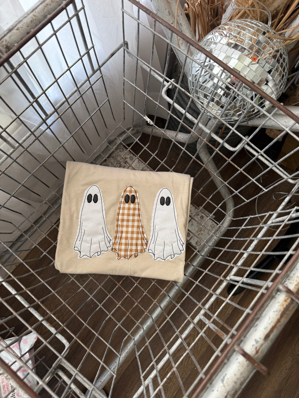 Ghost Besties