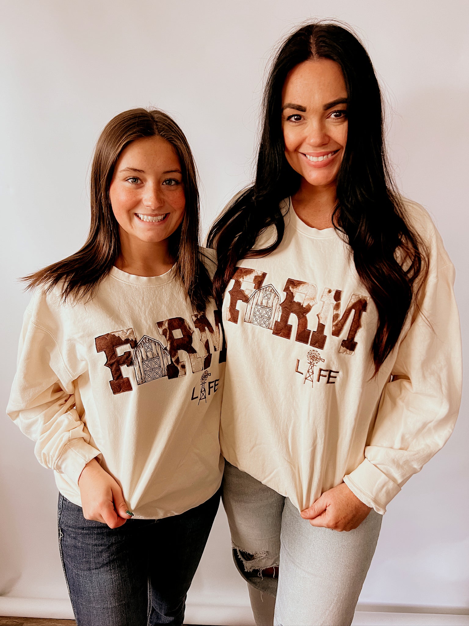 Farm Life | Ivory Sweatshirt