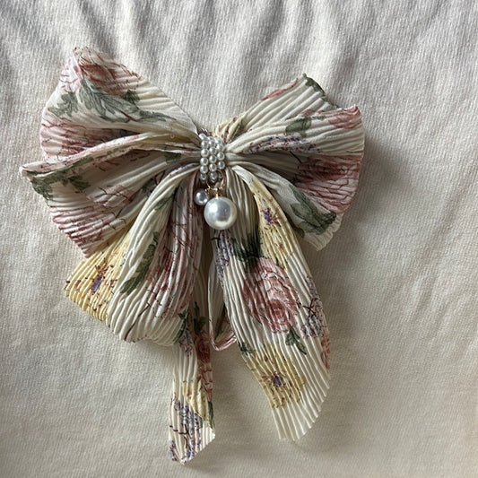 Small Clip In Bow |Floral Pearl