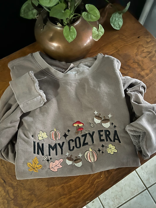 Cozy Era Handmade Sweatshirt | Brown