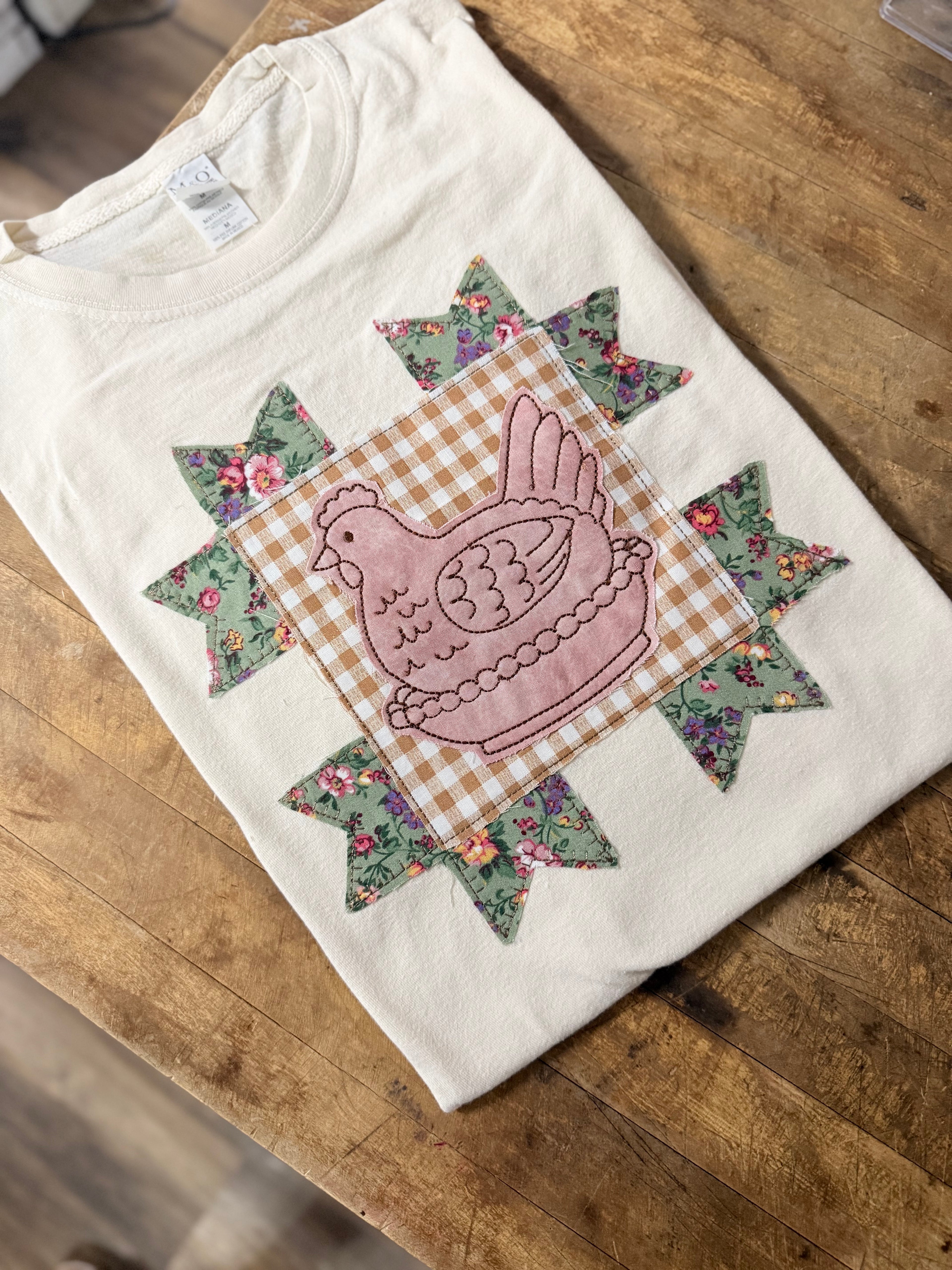 Heirloom Hen & Nest Quilted
