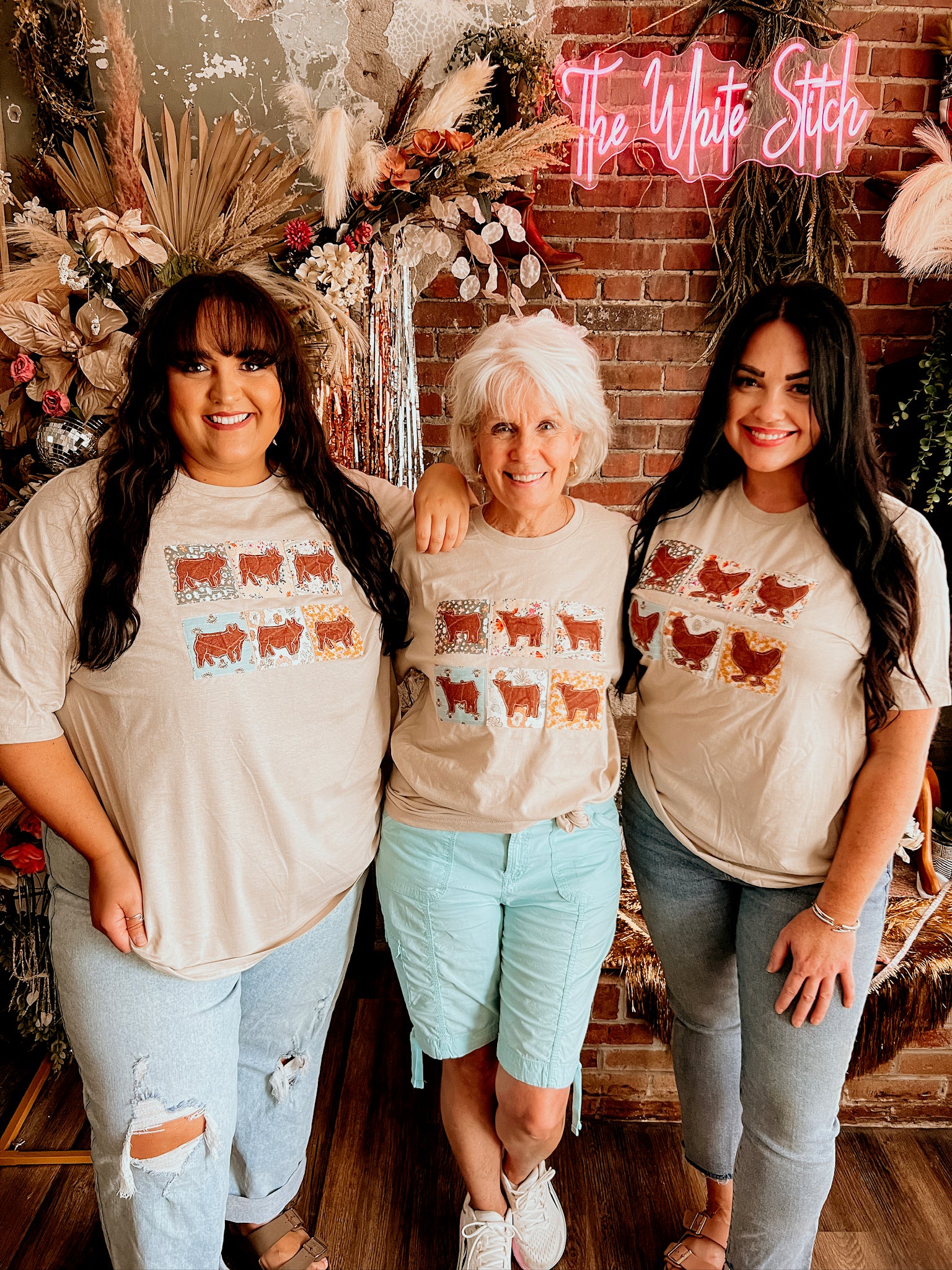 Floral Block Tee  | Chickens