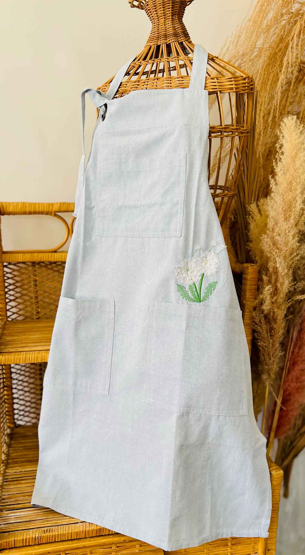 Dandelion Apron | Chambray