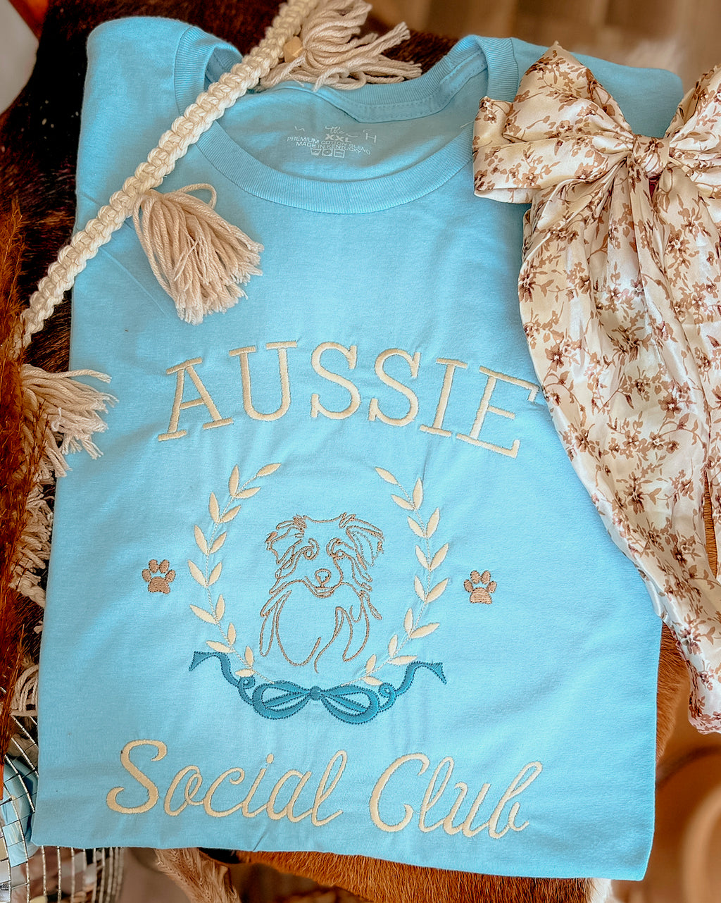 Social Dog Club| CUSTOM SWEATSHIRT