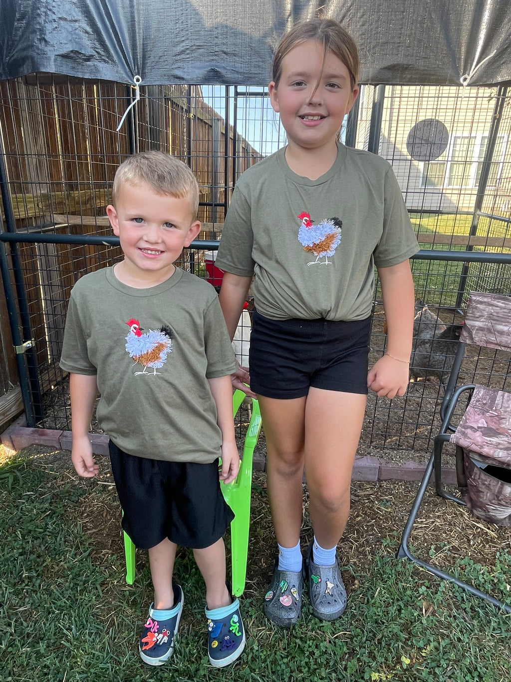 Fringy Chicken | Handmade Tee