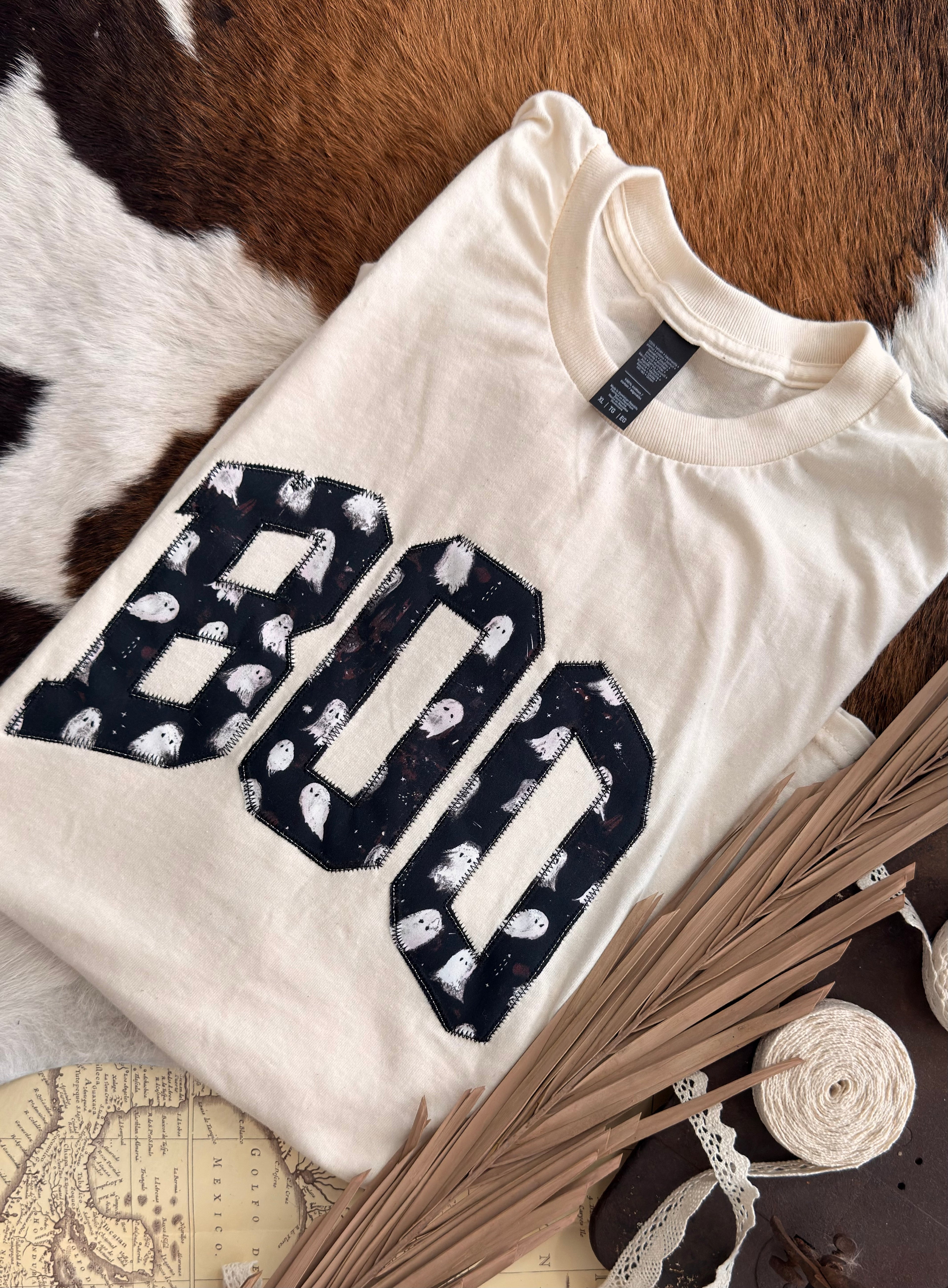 Boo Ghosts | Handmade shirts