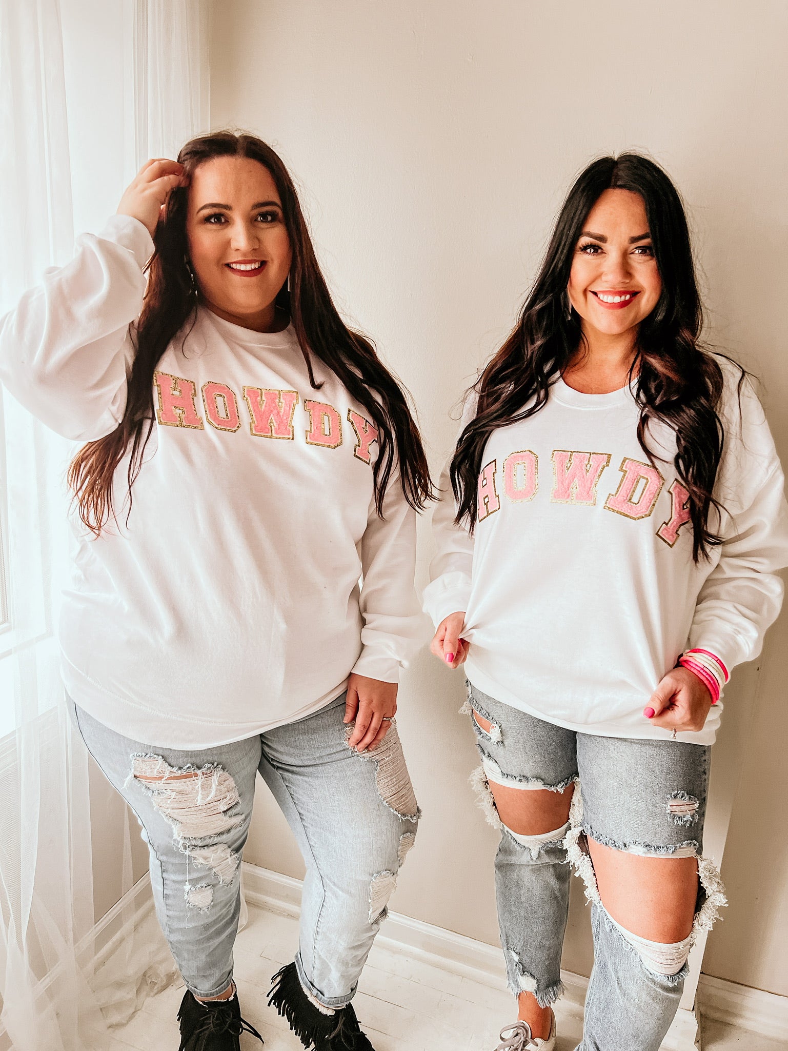 HOWDY Chenille Patch Sweatshirts 3 Colors