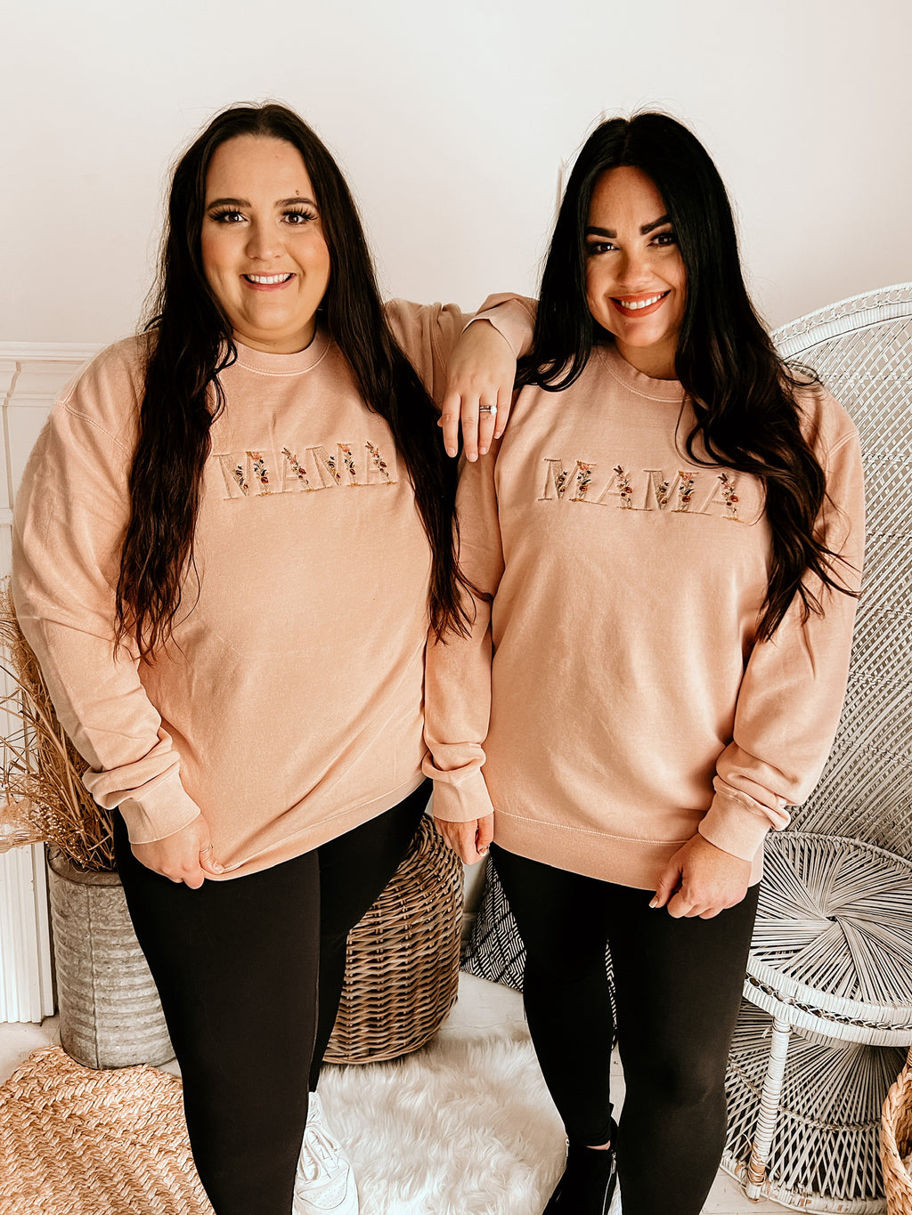 Flower Embordered Mama Sweatshirt