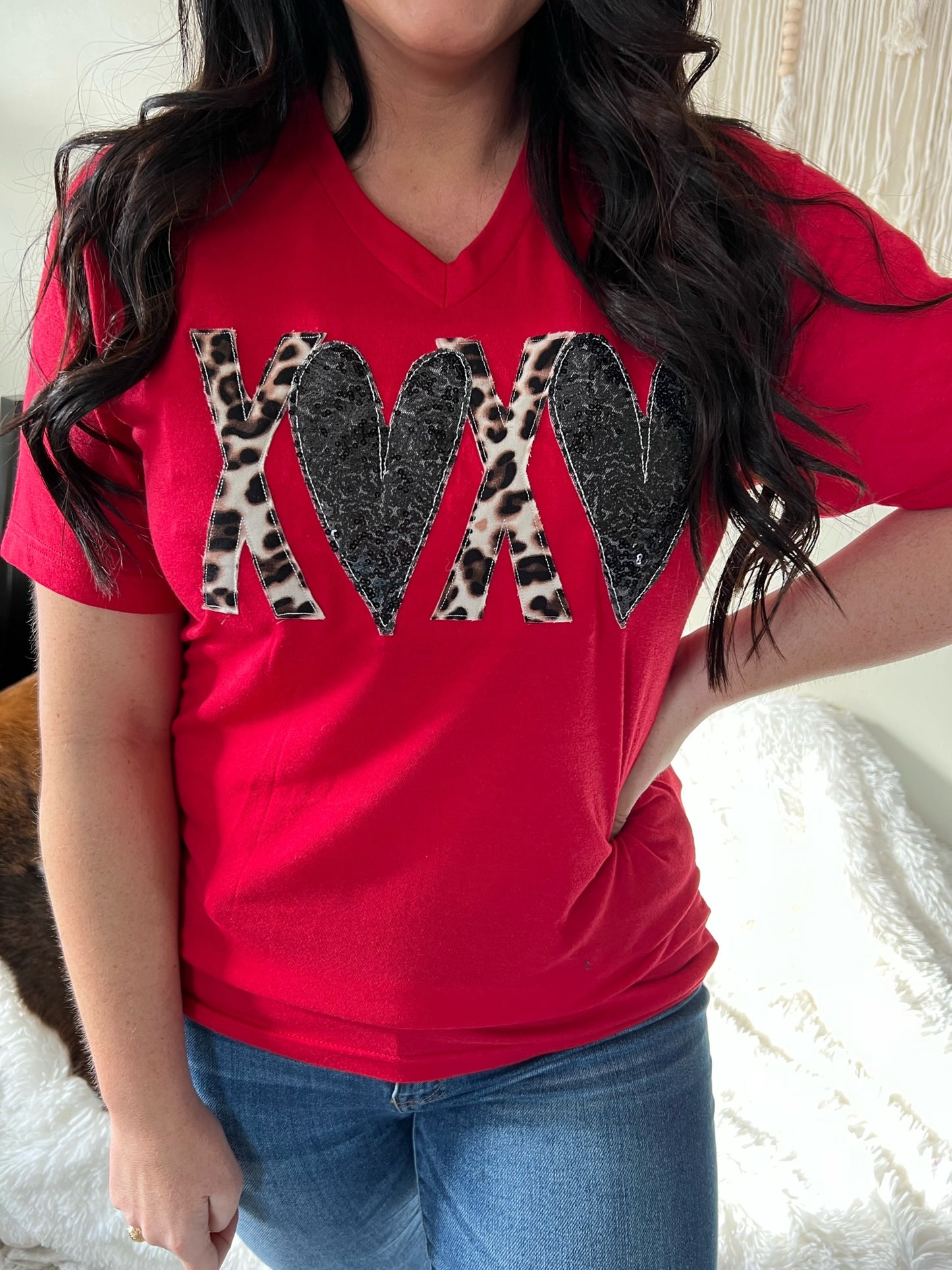 Hugs and Hearts Leopard |Handmade| Tee